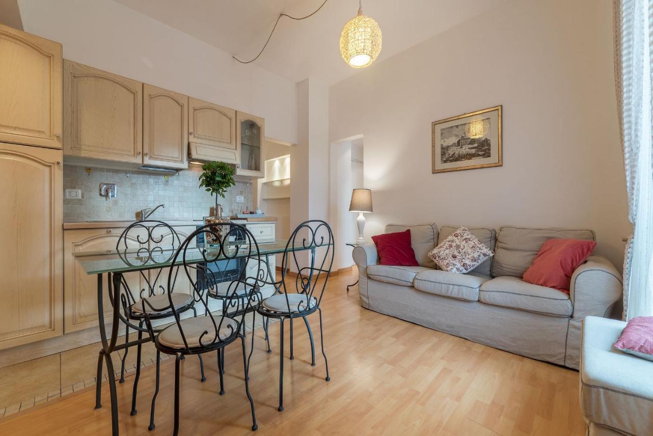 Lovely Flat San Giovanni Рим Екстер'єр фото