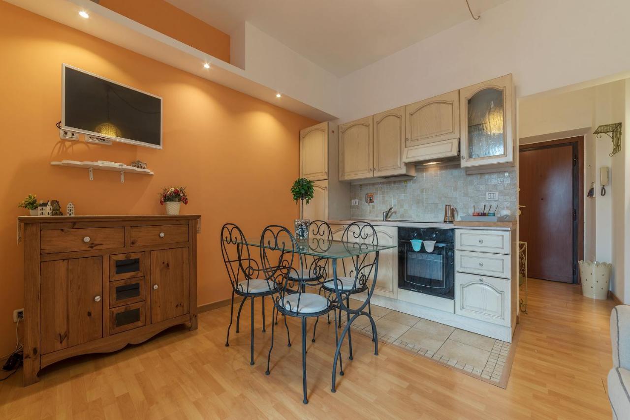 Lovely Flat San Giovanni Рим Екстер'єр фото